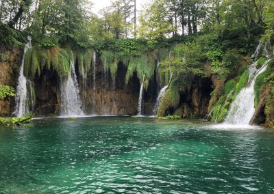 Plitvice Lakes | Nat Looking Around