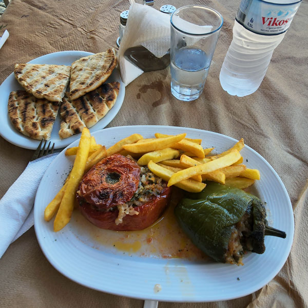 TAVERNAKI TOU GAMPROU - Corinth | Vegan Eats: Peloponnese | Nat Looking Around